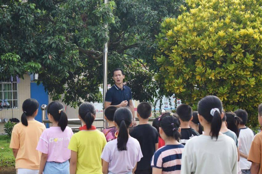 未满16岁能办银行卡吗？游戏画面